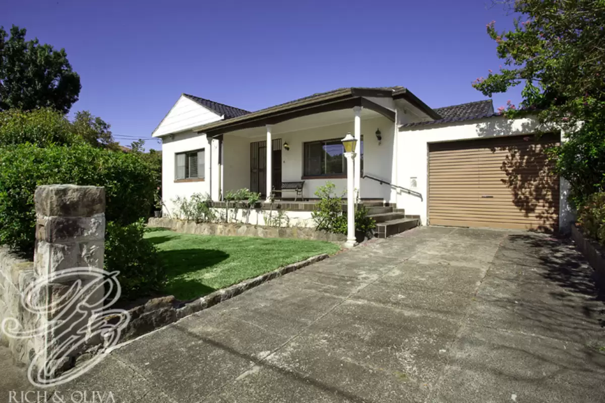 9 Claremont Road, Burwood Heights Sold by Rich & Oliva - image 1