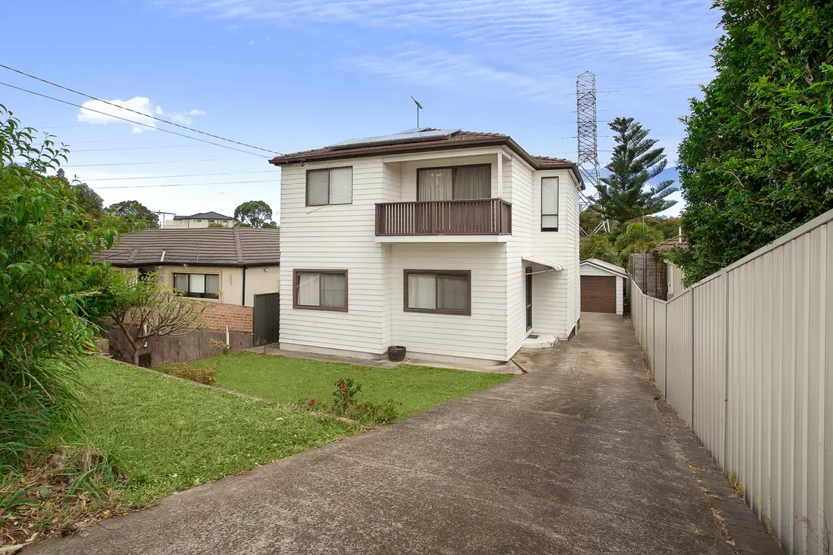 40 Walsh Avenue, Croydon Park Auction by Rich & Oliva - image 1