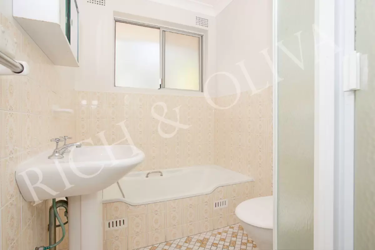 6/22 Hampton Street, Croydon Park For Lease by Rich & Oliva - image 4