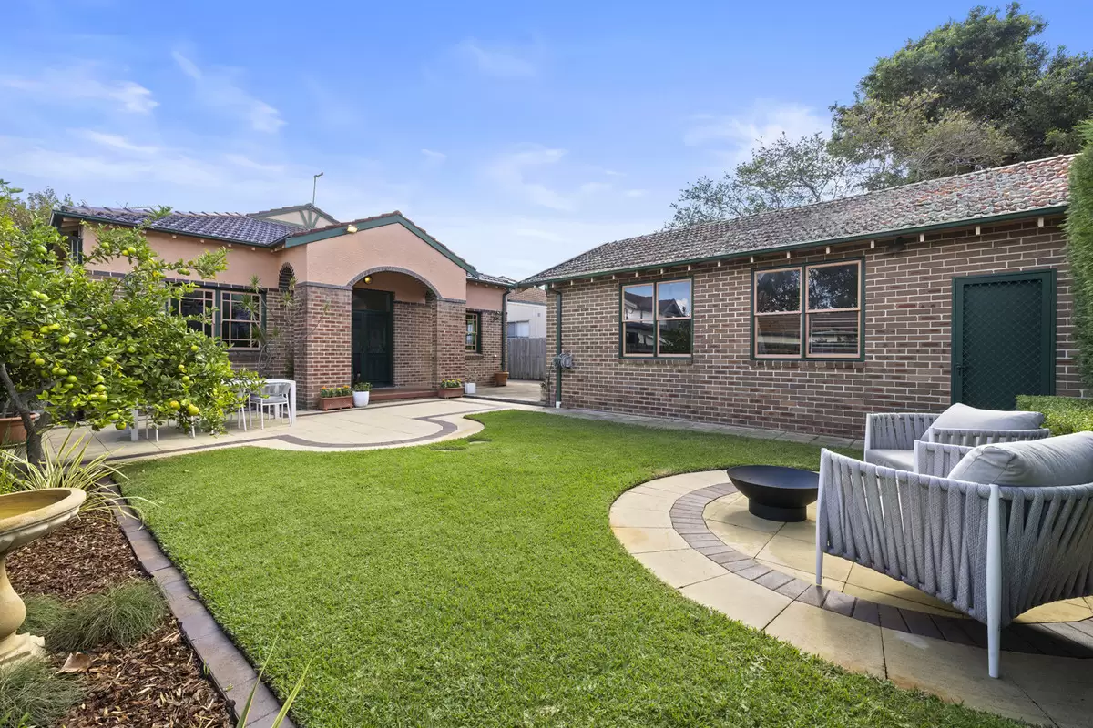 24 Kelso Street, Burwood Heights Auction by Rich & Oliva - image 14