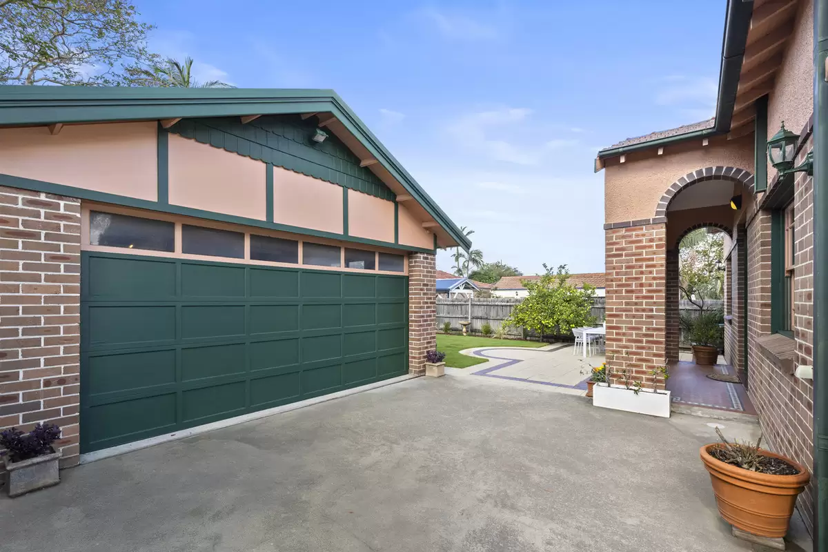 24 Kelso Street, Burwood Heights Auction by Rich & Oliva - image 15