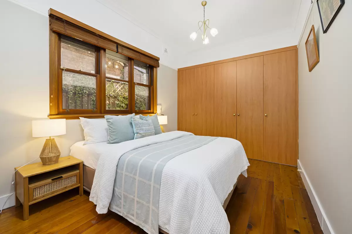 24 Lucas Road, Burwood Auction by Rich & Oliva - image 4