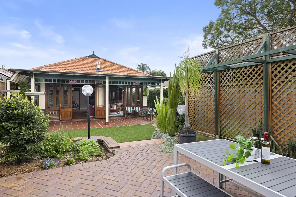 24 Lucas Road, Burwood Auction by Rich & Oliva - image 13