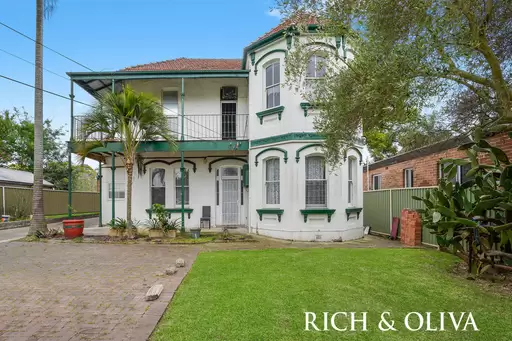 1/24 Lily Street, Burwood For Lease by Rich & Oliva