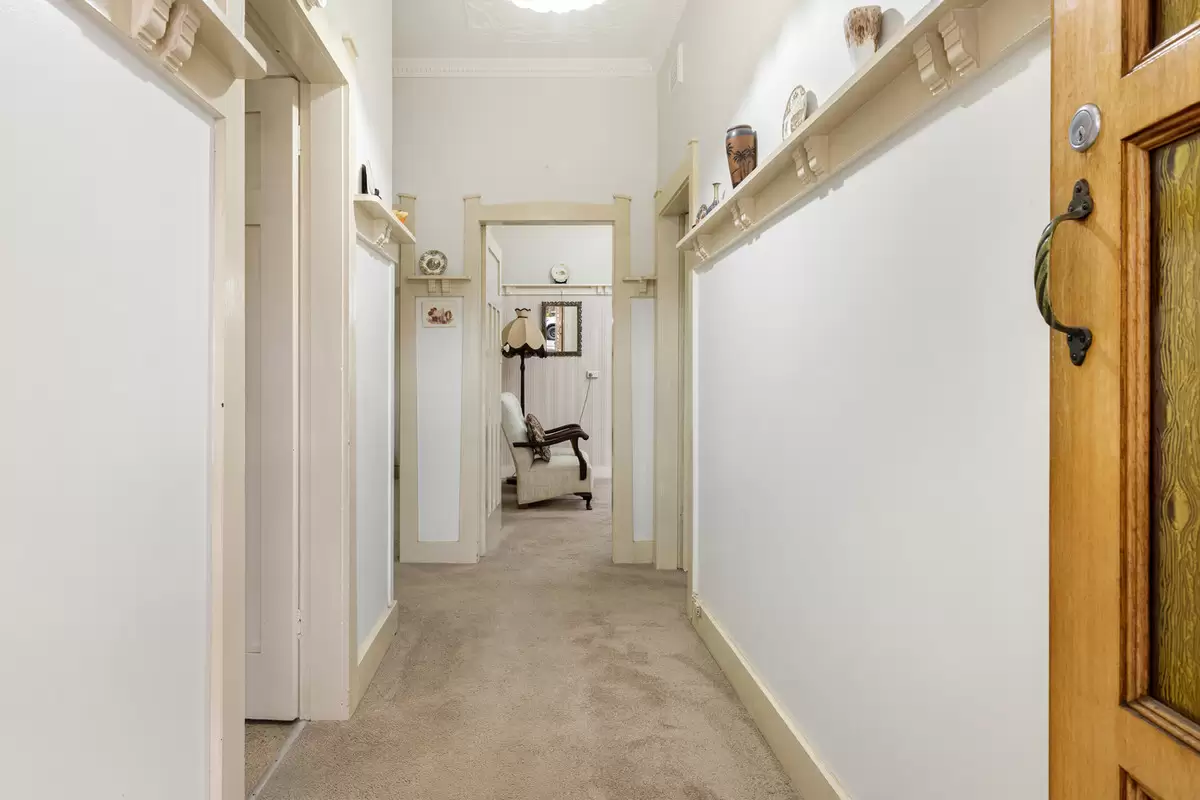 62 Dalmar Street, Croydon Auction by Rich & Oliva - image 8