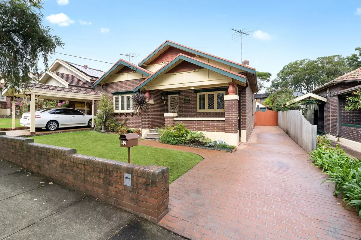 62 Dalmar Street, Croydon Auction by Rich & Oliva - image 2
