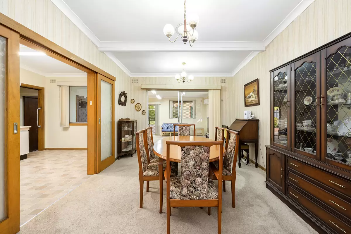 62 Dalmar Street, Croydon Auction by Rich & Oliva - image 10
