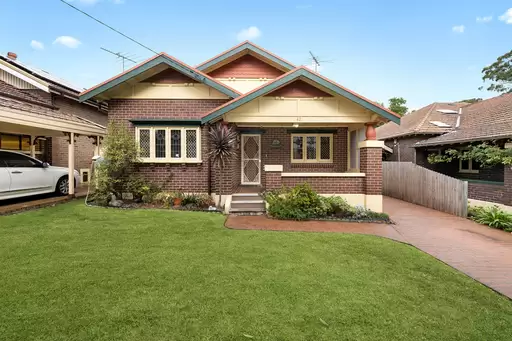 62 Dalmar Street, Croydon Auction by Rich & Oliva