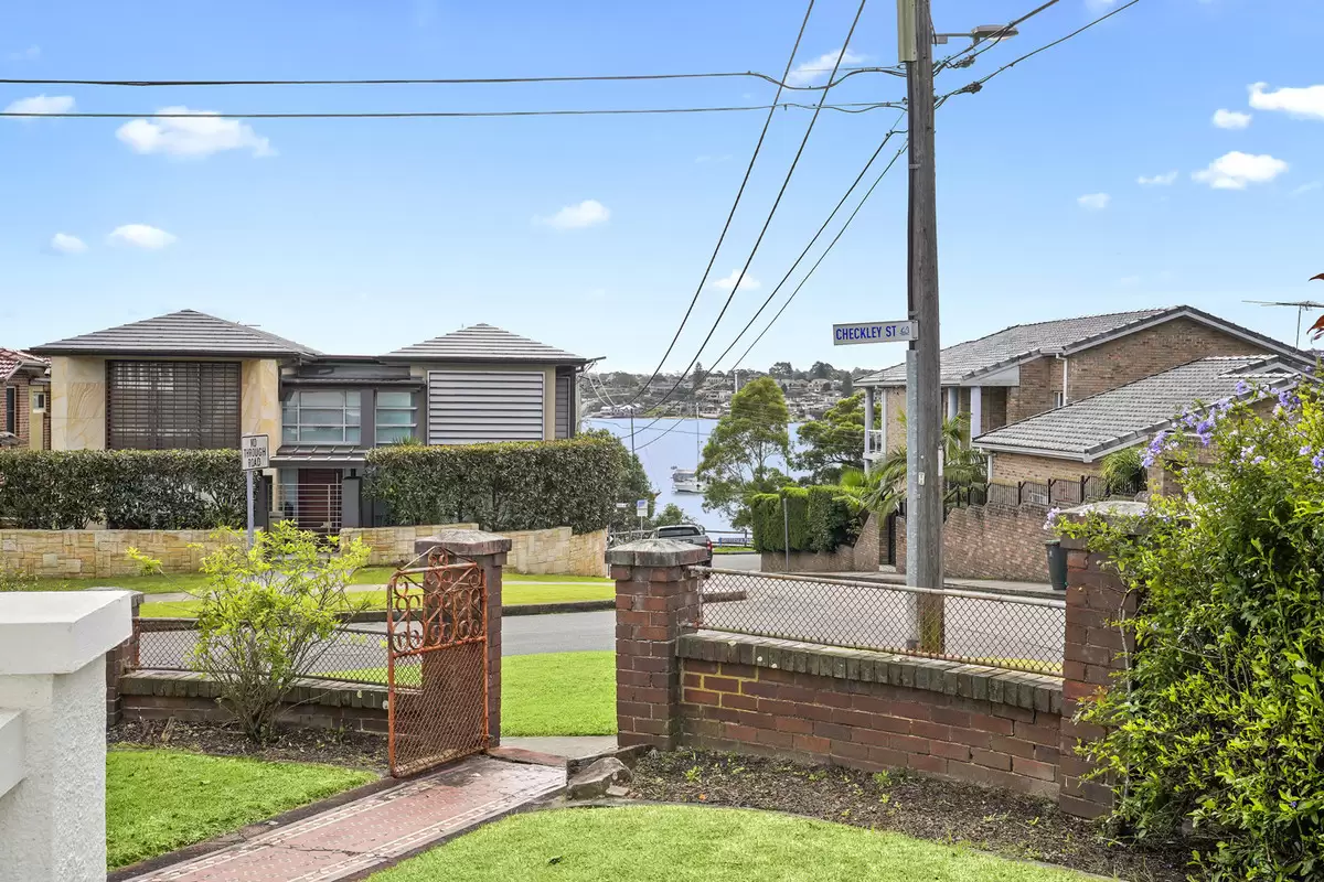 1 Checkley Street, Abbotsford Auction by Rich & Oliva - image 8