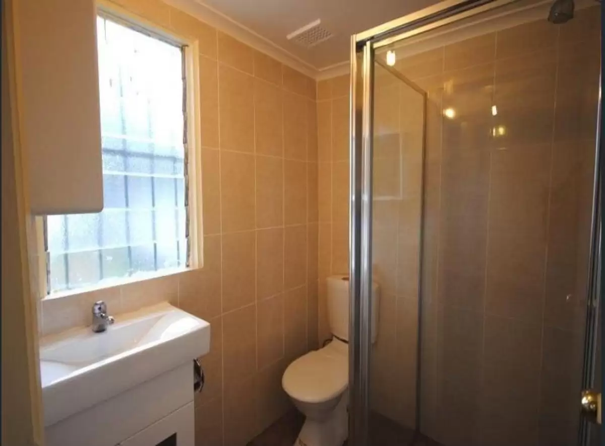 2/11A Livingstone Road, Petersham For Lease by Rich & Oliva - image 4