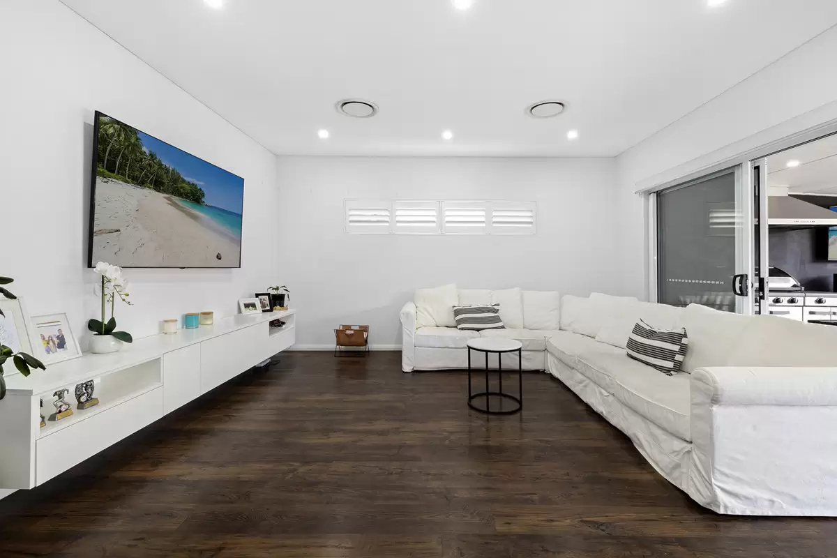 370 Georges River Road, Croydon Park Auction by Rich & Oliva - image 9