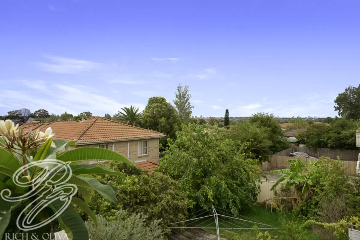 6/45 Yangoora Road, Belmore Sold by Rich & Oliva - image 7