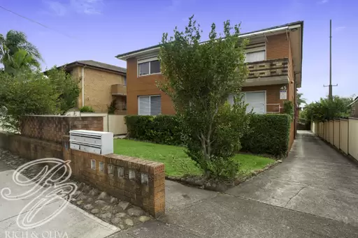 6/45 Yangoora Road, Belmore Sold by Rich & Oliva