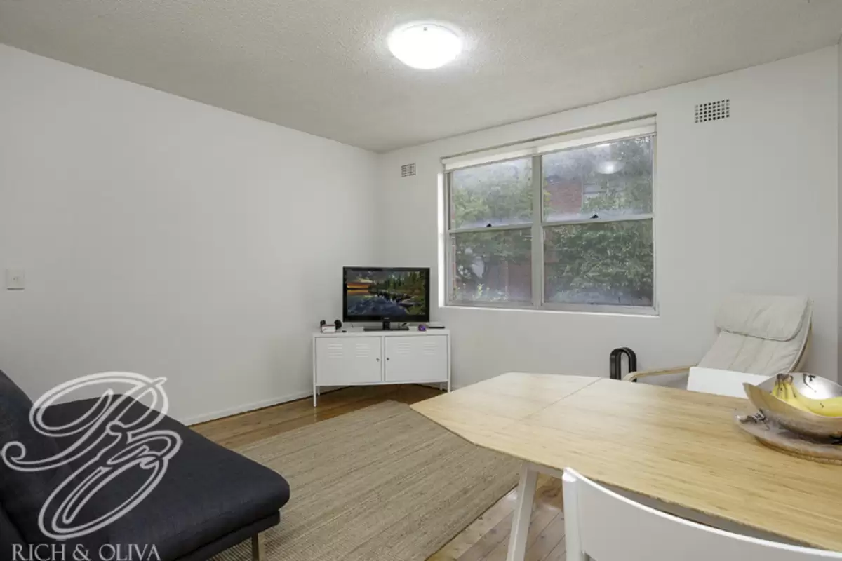 25/1 Fabos Place, Croydon Park Sold by Rich & Oliva - image 1