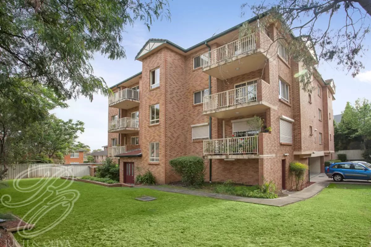 11/3A Queensborough Road, Croydon Park Sold by Rich & Oliva - image 2