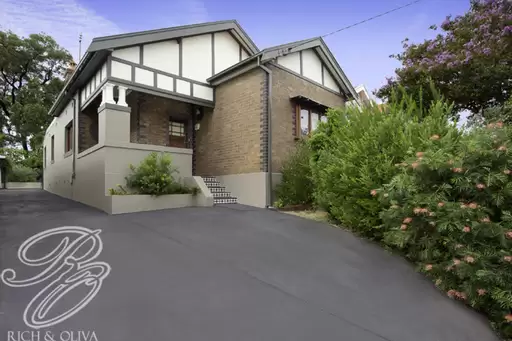 10 Trevenar Street, Ashbury Sold by Rich & Oliva