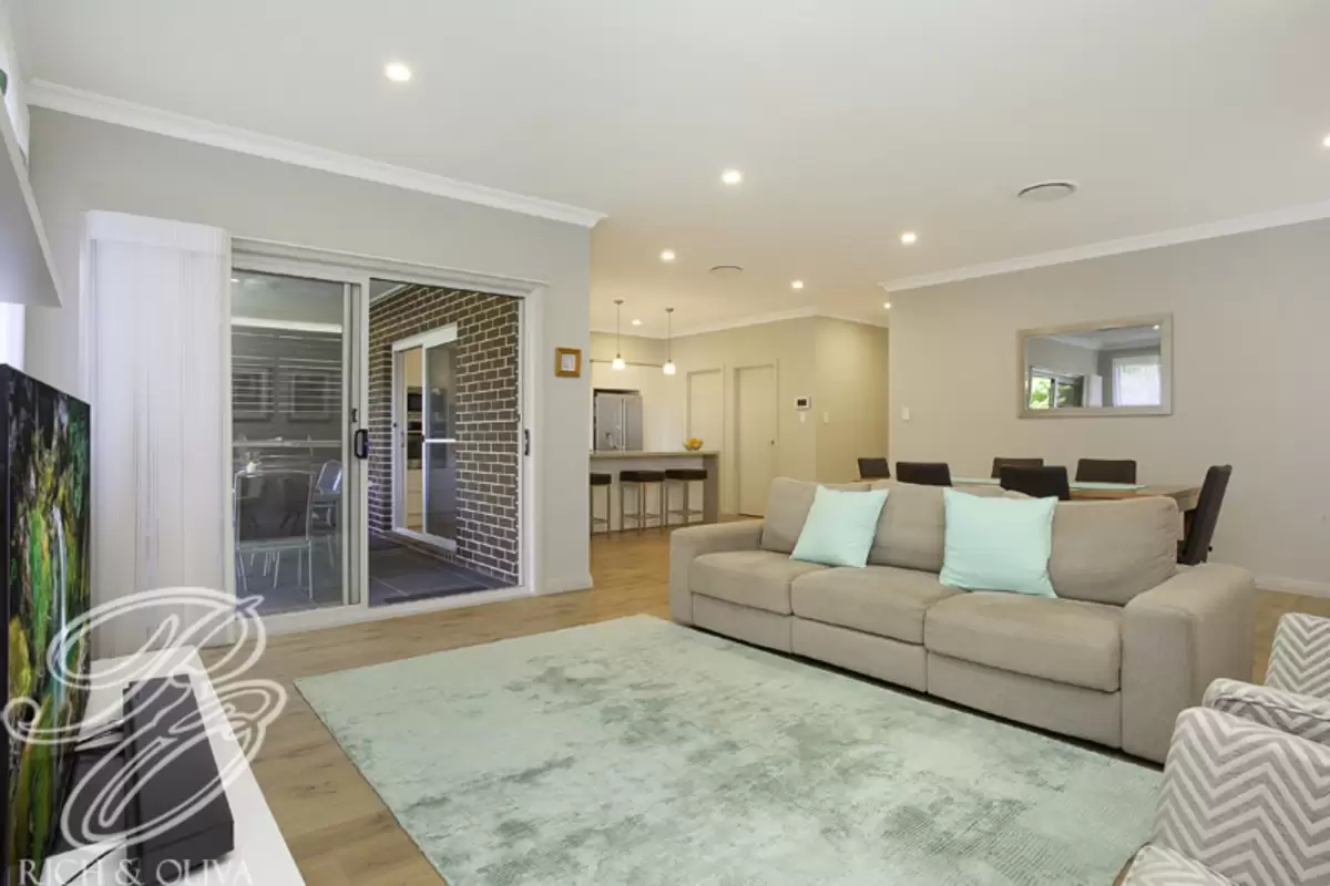 25 Linth, Croydon Park Sold by Rich & Oliva - image 12