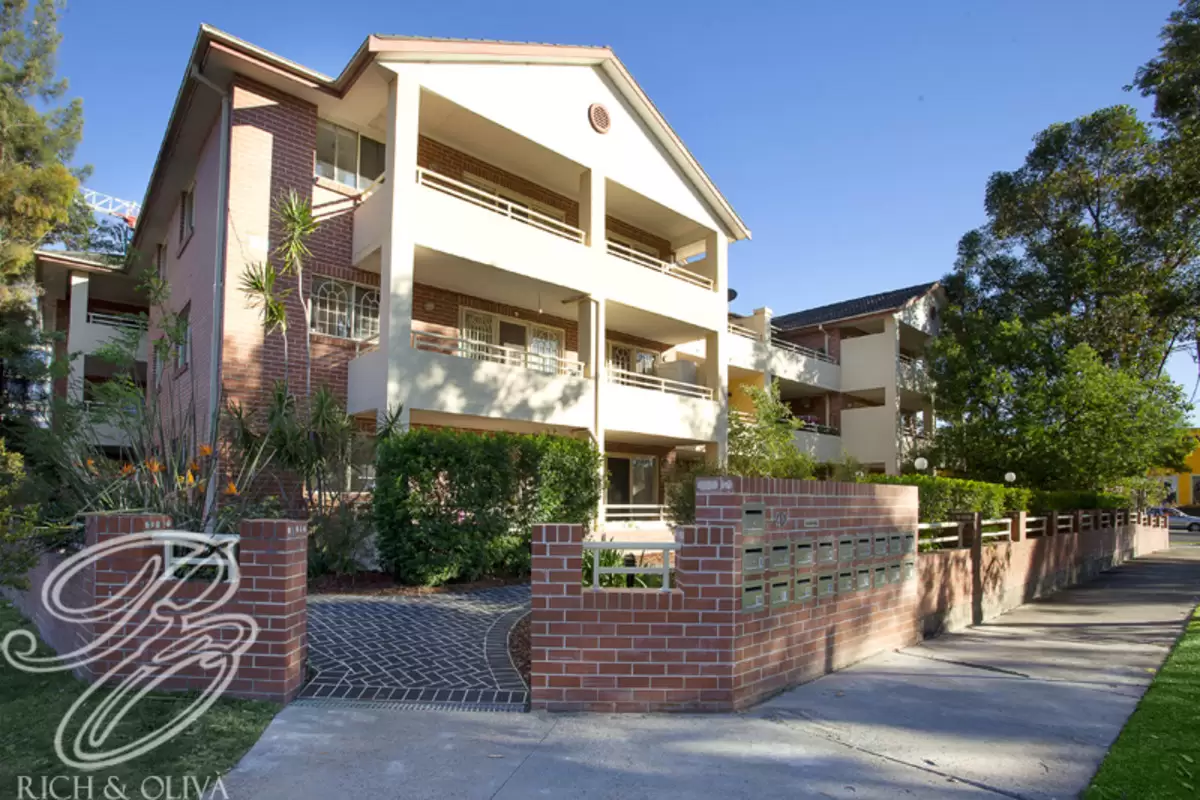 5/20 Fitzgerald Crescent, Strathfield Sold by Rich & Oliva - image 1