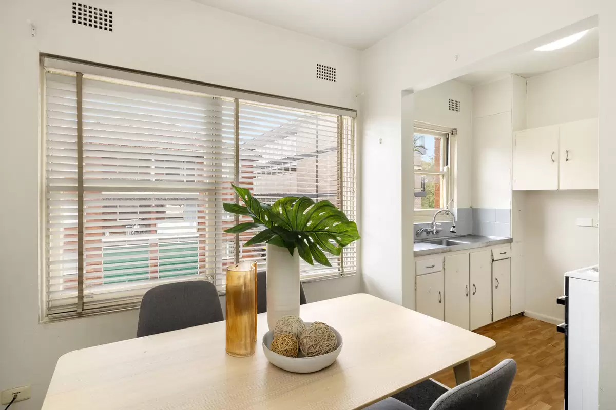 5/7 Vicliffe Avenue, Campsie Sold by Rich & Oliva - image 3