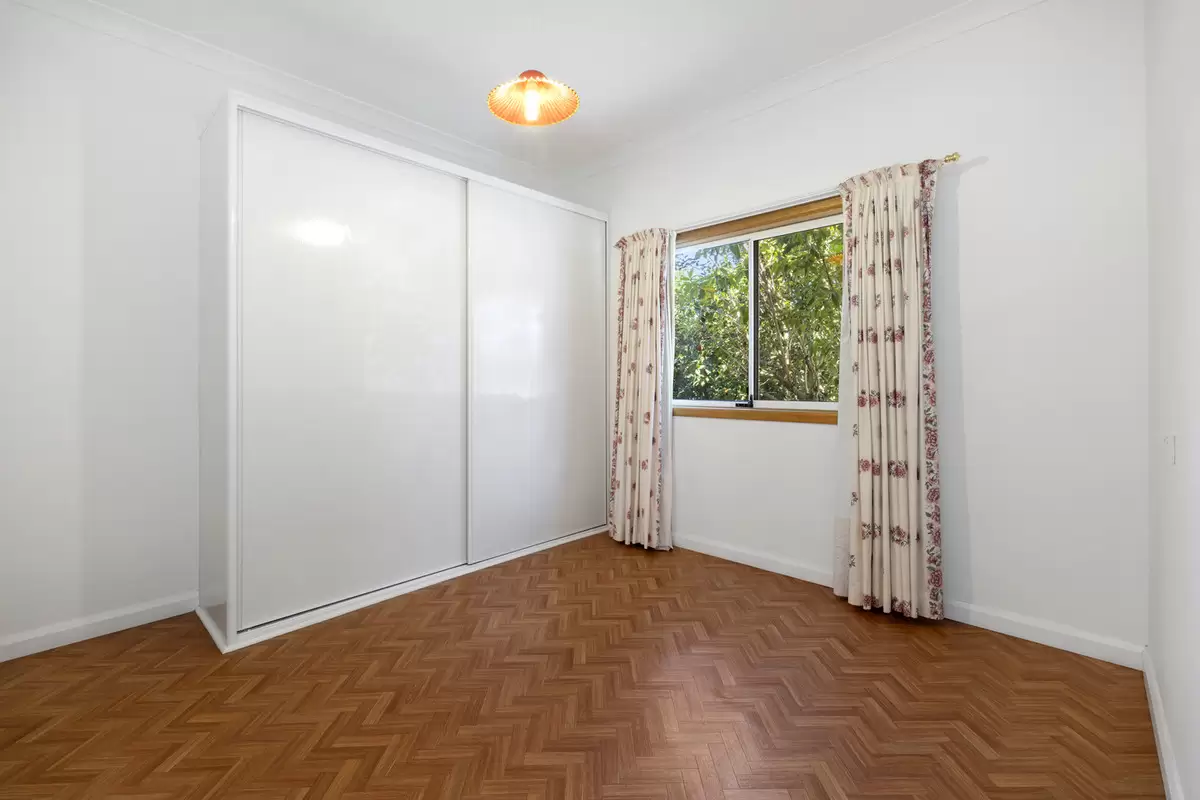 202 Burwood Road, Croydon Park Sold by Rich & Oliva - image 2