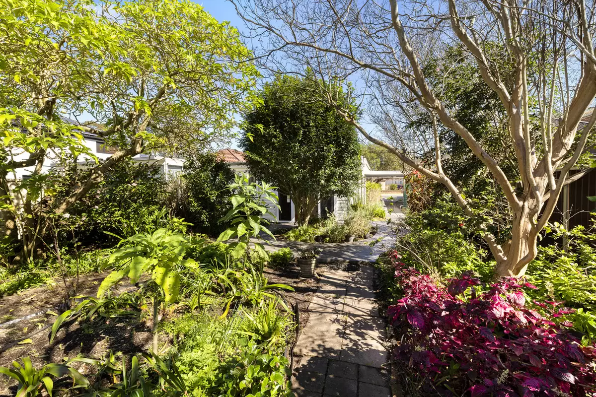 202 Burwood Road, Croydon Park Sold by Rich & Oliva - image 11