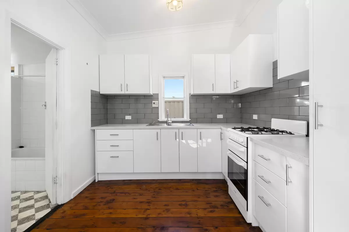 202 Burwood Road, Croydon Park Sold by Rich & Oliva - image 6