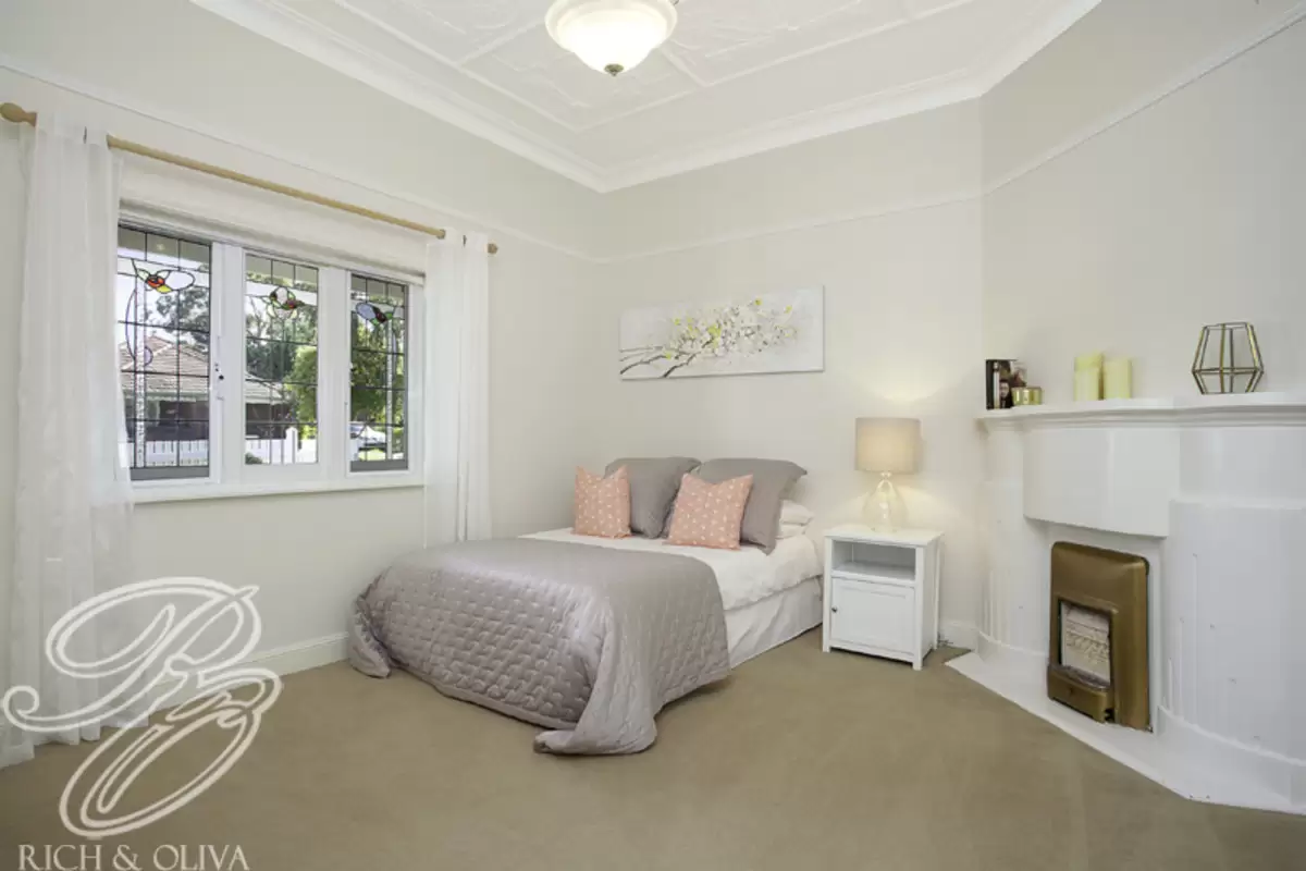 22 Greenhills Street, Croydon Sold by Rich & Oliva - image 5