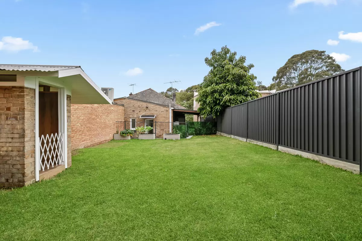 7 Queen VIctoria Street, Kogarah Leased by Rich & Oliva - image 11