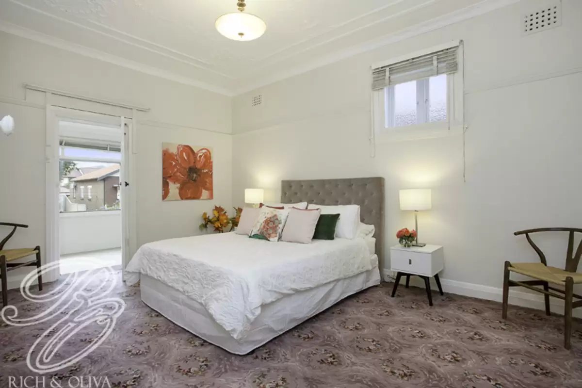 3 Page Avenue, Ashfield Sold by Rich & Oliva - image 3