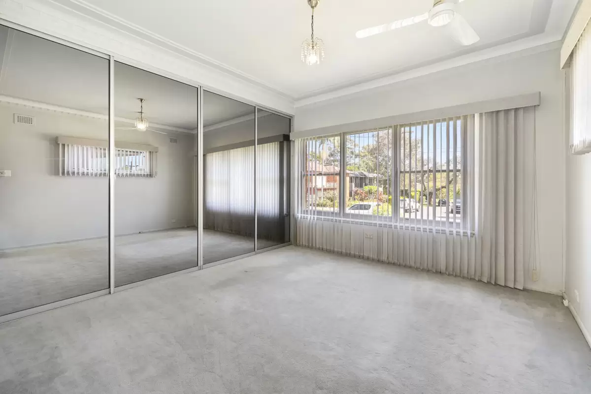 14 Rhonda Place, Concord Sold by Rich & Oliva - image 3