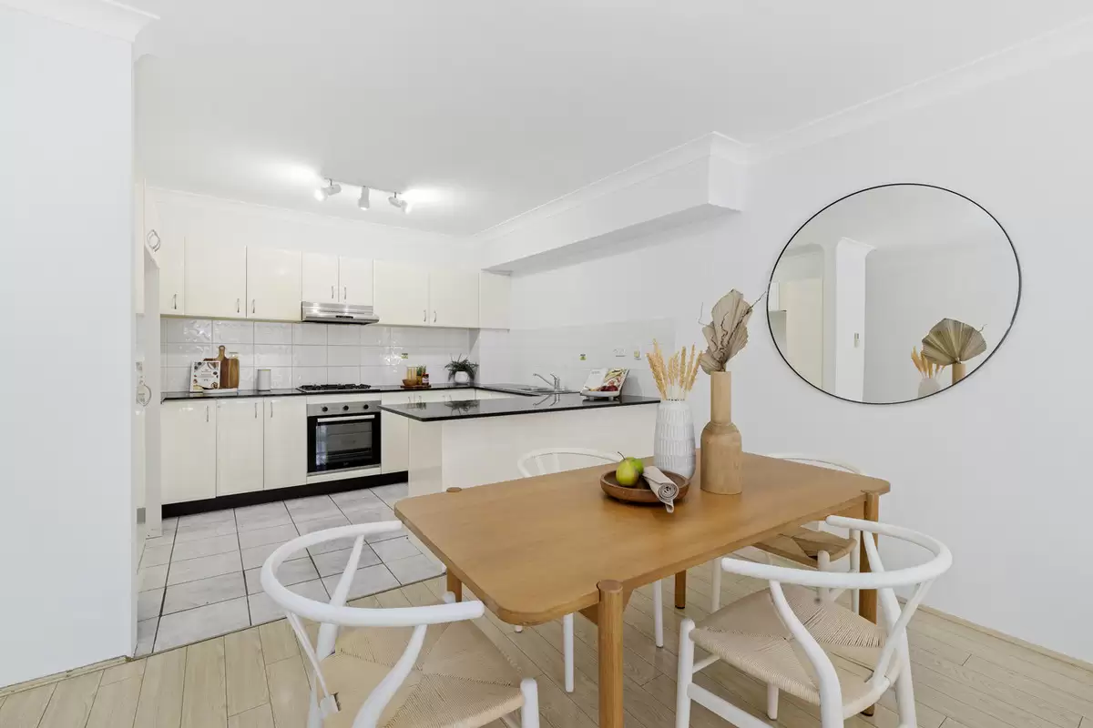 10/20 Fitzgerald Crescent, Strathfield Sold by Rich & Oliva - image 4
