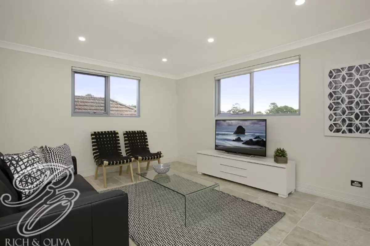 73 Balmoral, Croydon Park Sold by Rich & Oliva - image 8