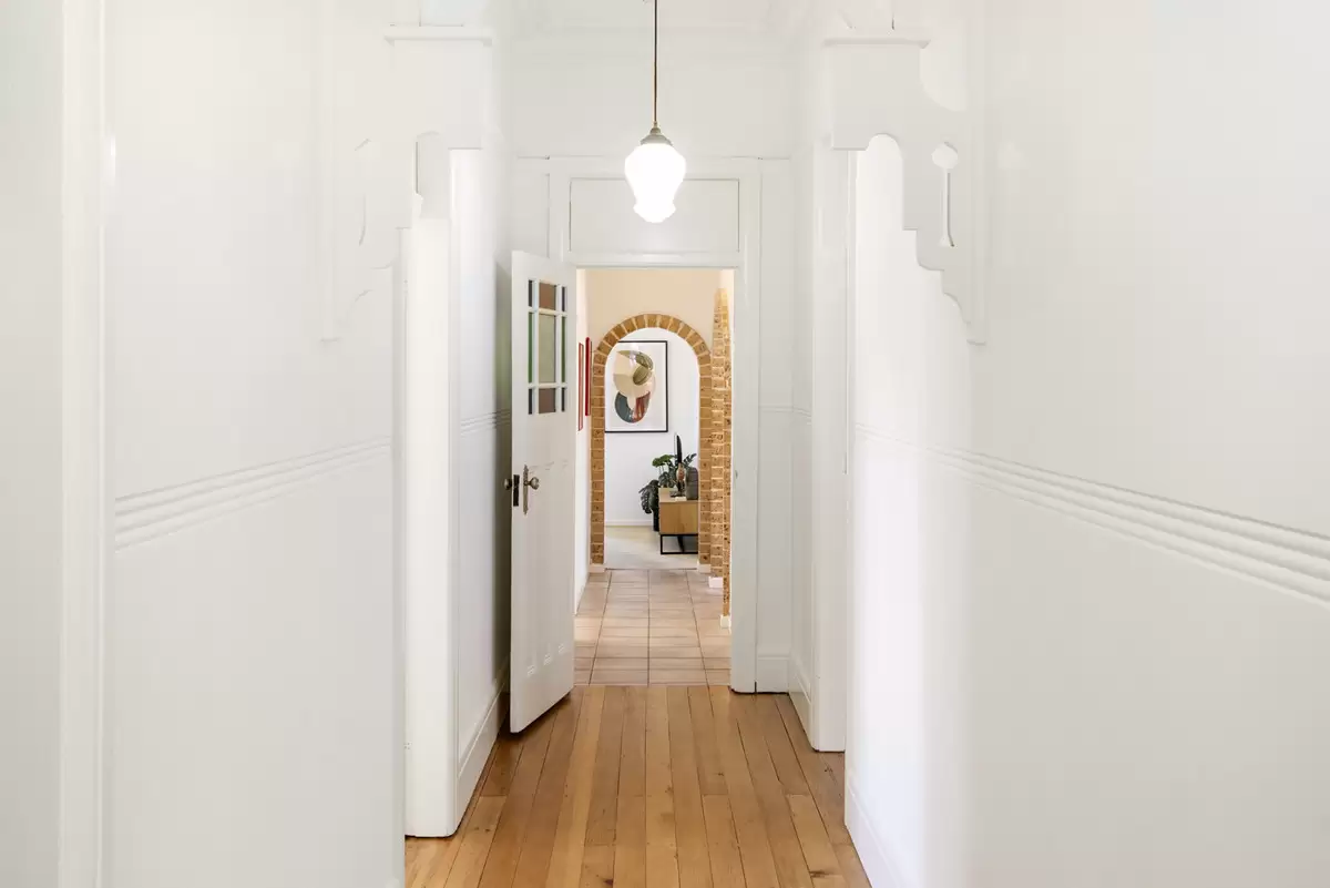 1 Crimson Street, Ashbury Sold by Rich & Oliva - image 3