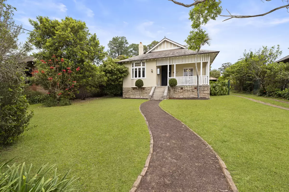 11 Badminton Road, Croydon Sold by Rich & Oliva - image 13