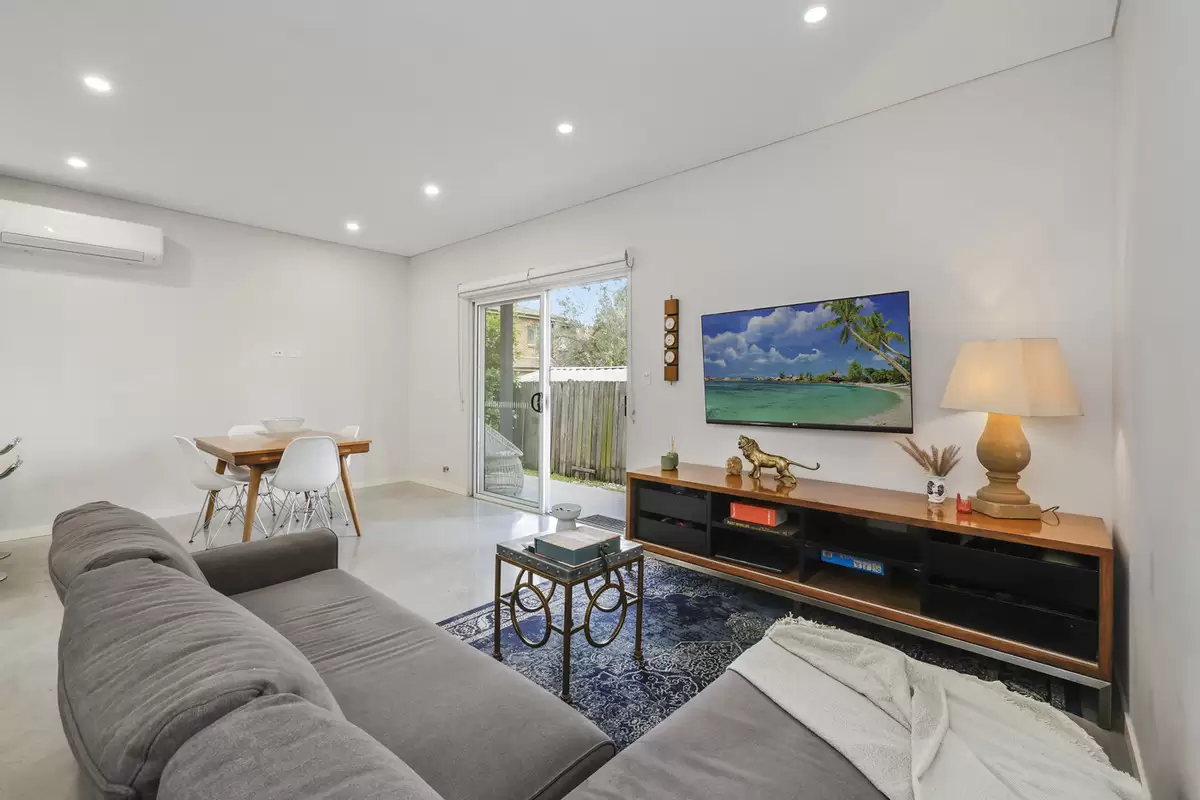 12 Hampton Street, Croydon Park Sold by Rich & Oliva - image 14