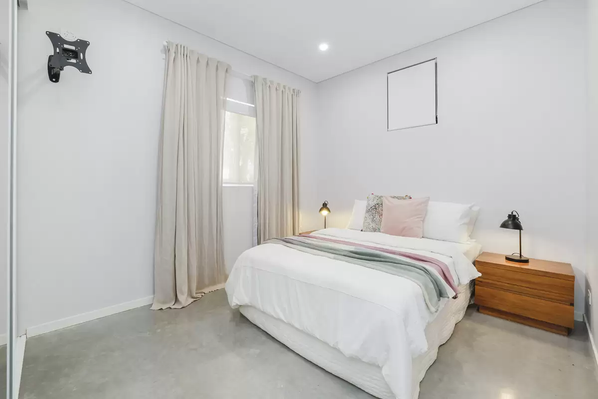 12 Hampton Street, Croydon Park Sold by Rich & Oliva - image 18