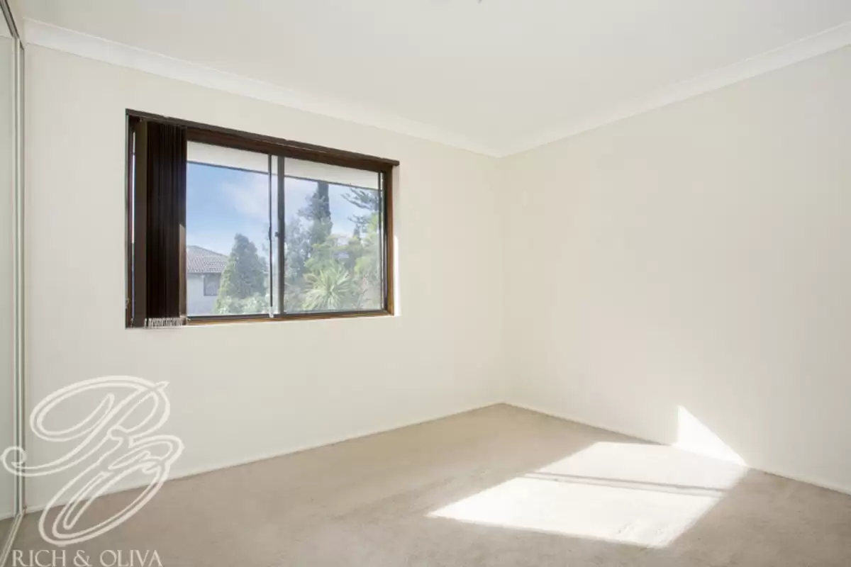 11/12 Wentworth Street, Croydon Park Sold by Rich & Oliva - image 3