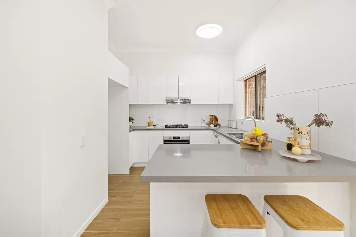 30/38 Wallace Street, Ashfield For Sale by Rich & Oliva - image 5