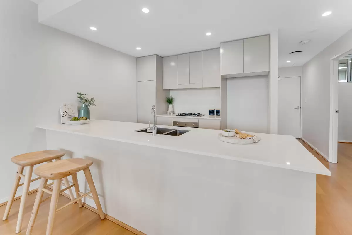 B602/359 Illawarra Road, Marrickville Sold by Rich & Oliva - image 4