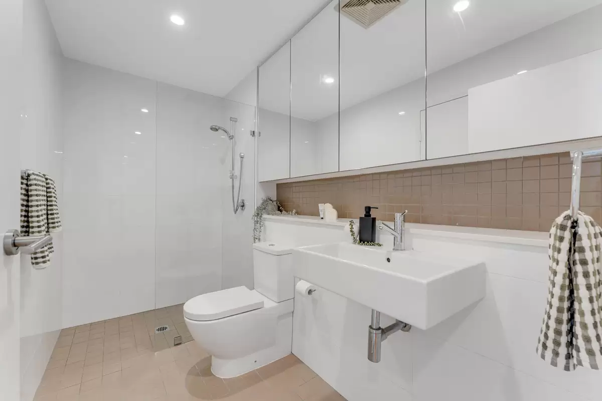 B602/359 Illawarra Road, Marrickville Sold by Rich & Oliva - image 10