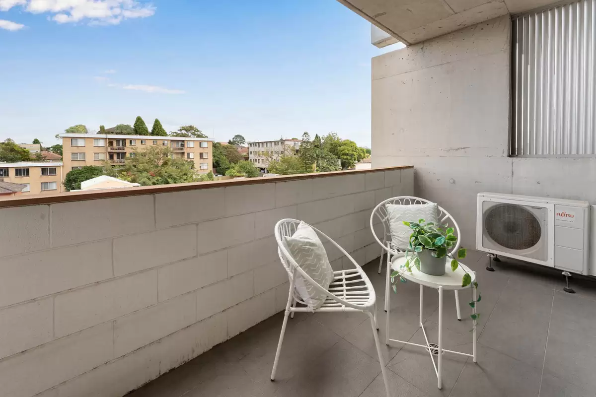 B602/359 Illawarra Road, Marrickville Sold by Rich & Oliva - image 11