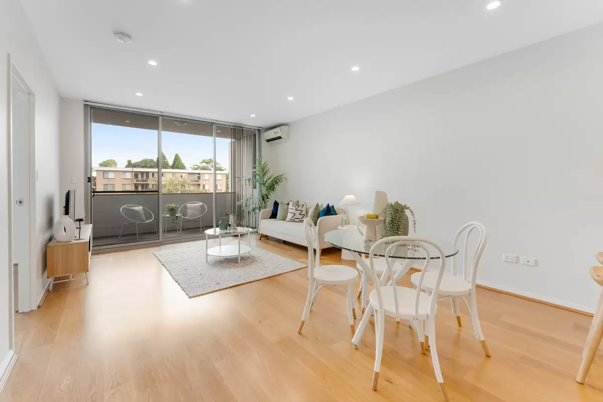 B602/359 Illawarra Road, Marrickville Sold by Rich & Oliva - image 2