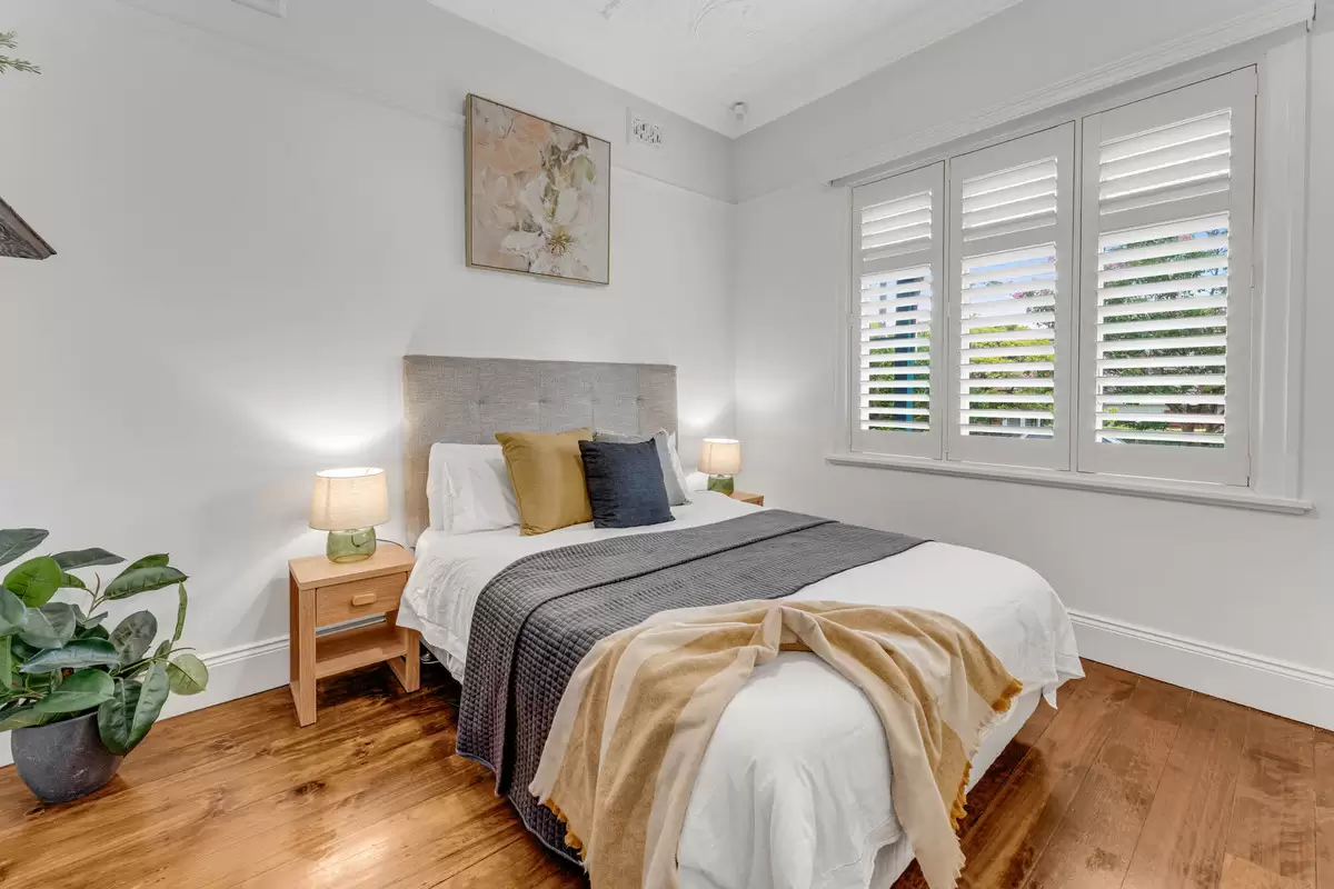 38 Kenilworth Street, Croydon Auction by Rich & Oliva - image 11