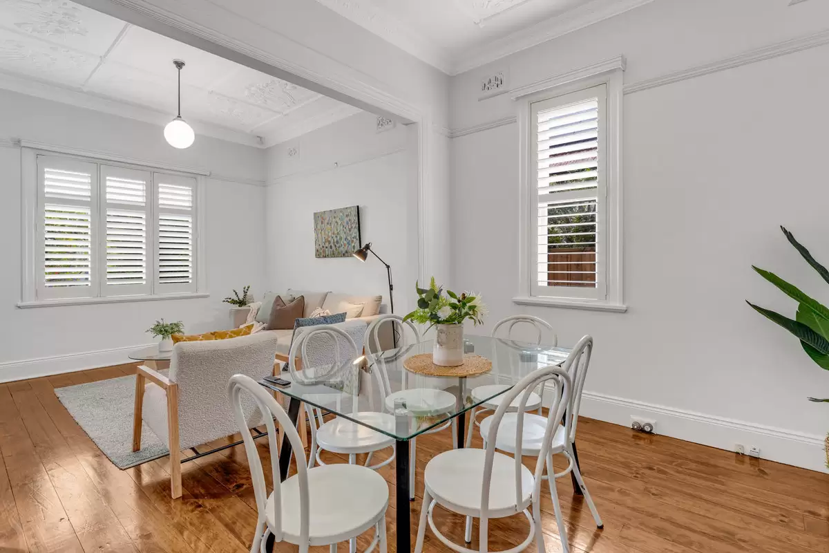 38 Kenilworth Street, Croydon Auction by Rich & Oliva - image 9