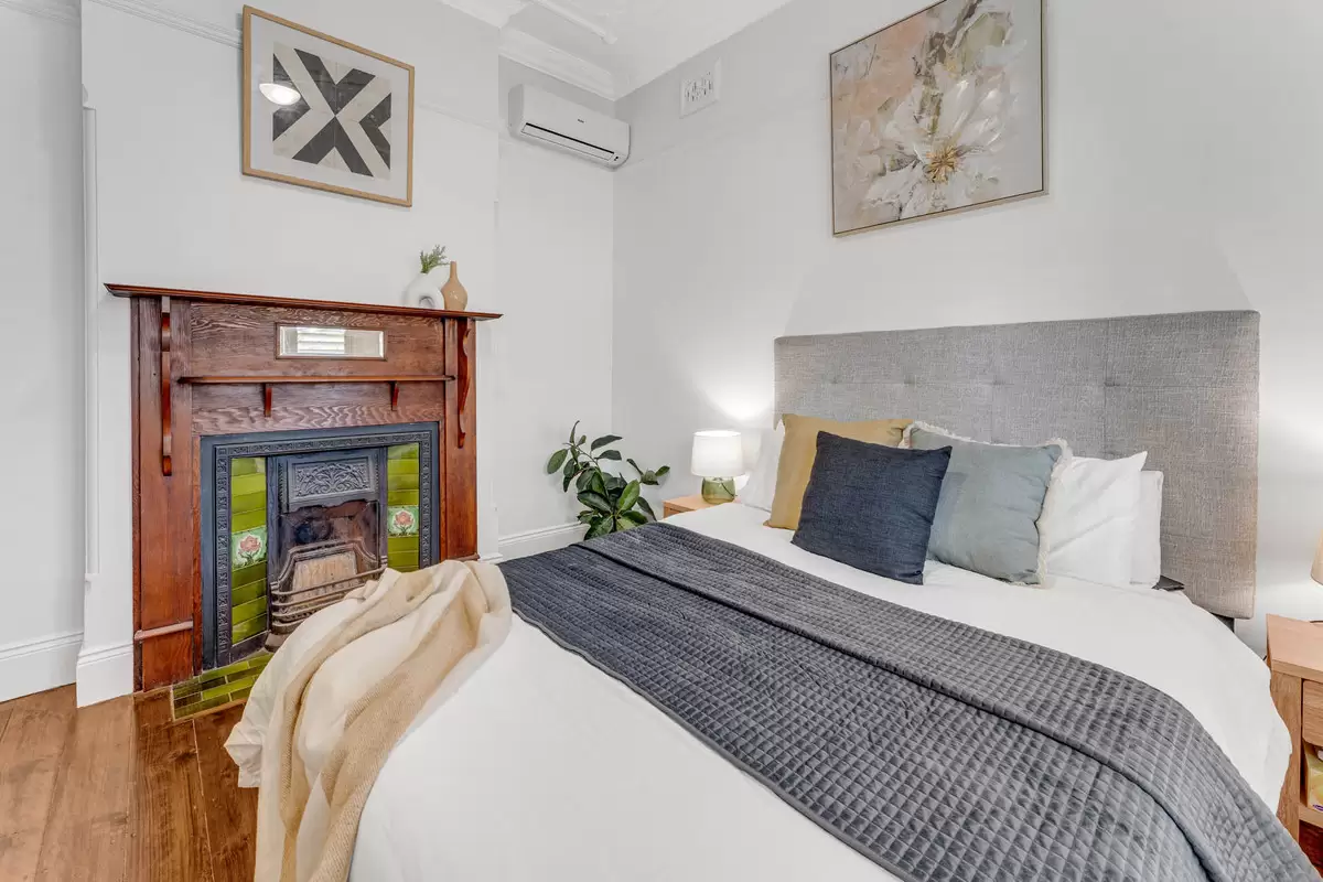 38 Kenilworth Street, Croydon Auction by Rich & Oliva - image 10