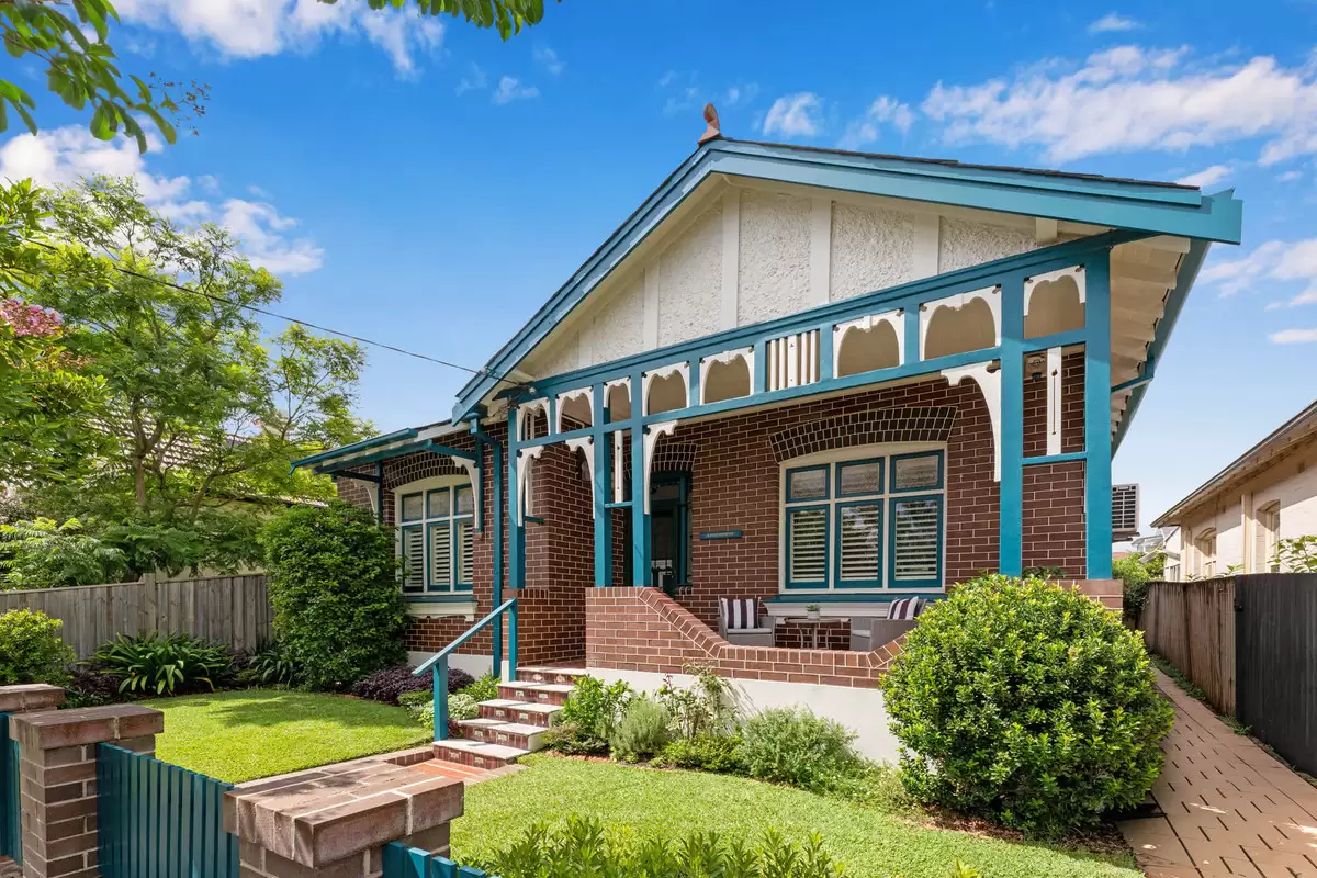 38 Kenilworth Street, Croydon Auction by Rich & Oliva - image 2