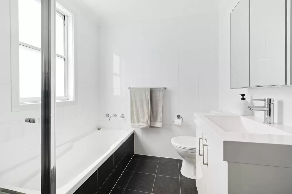 3/7 Broad Street, Croydon Park Sold by Rich & Oliva - image 12