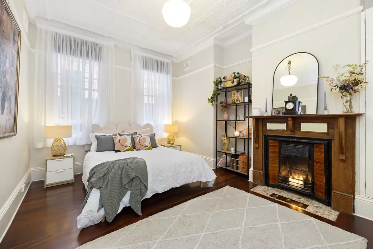 4 Wright Street, Croydon Auction by Rich & Oliva - image 4