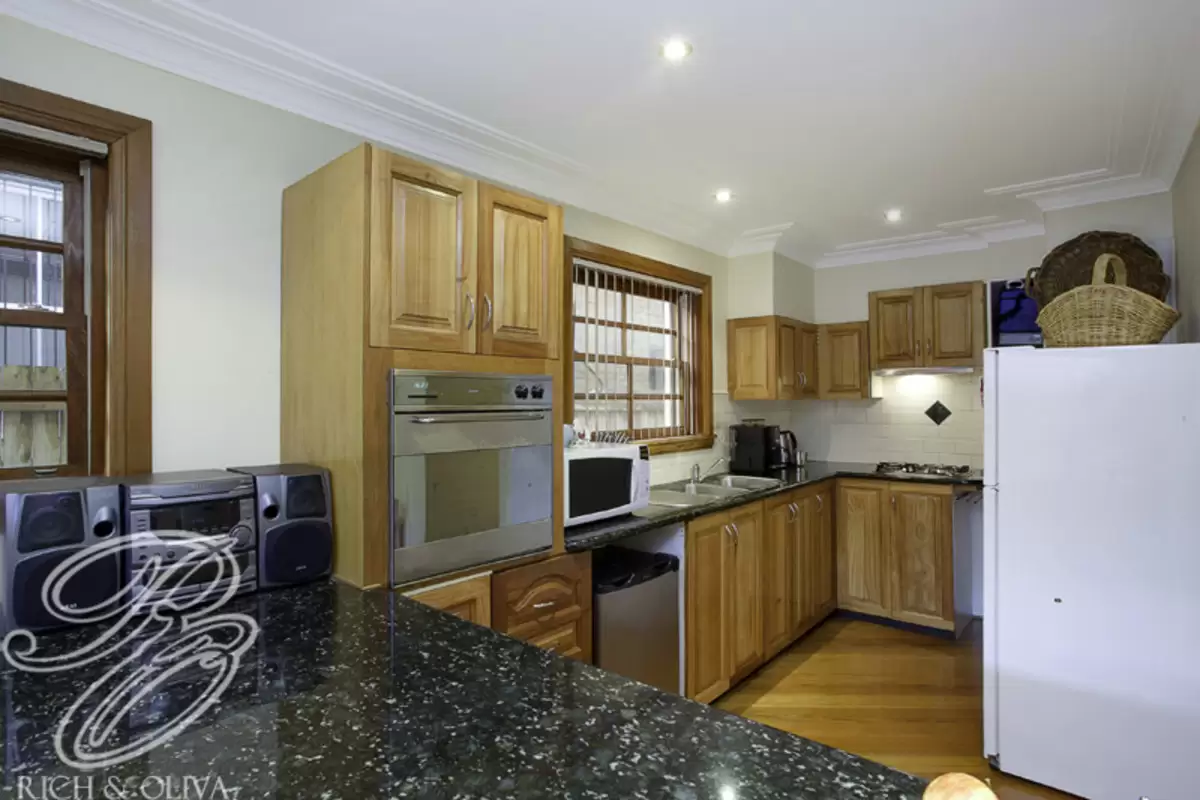 21 Clyde Street, Croydon Park Sold by Rich & Oliva - image 4