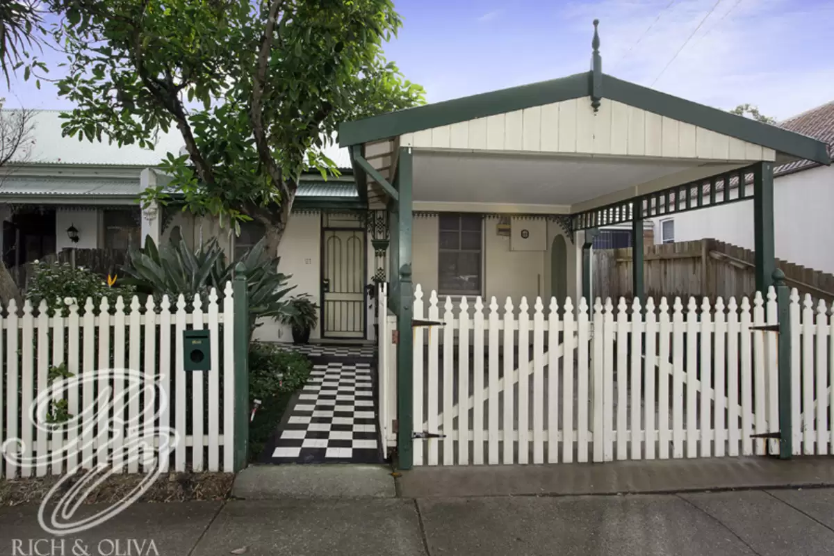 21 Clyde Street, Croydon Park Sold by Rich & Oliva - image 1